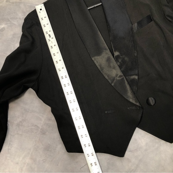 VINTAGE 80s Sz Small Black Cropped Tuxedo Style Jacket - Picture 3 of 6